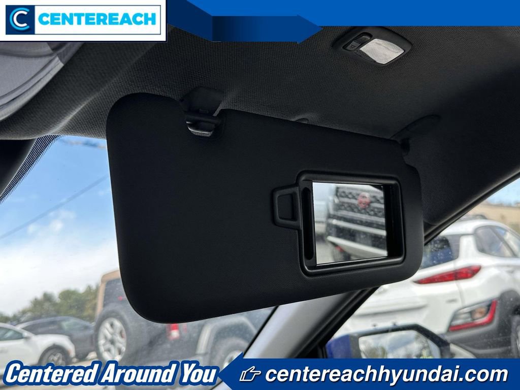 Used 2023 Hyundai Elantra SEL FWD image 28