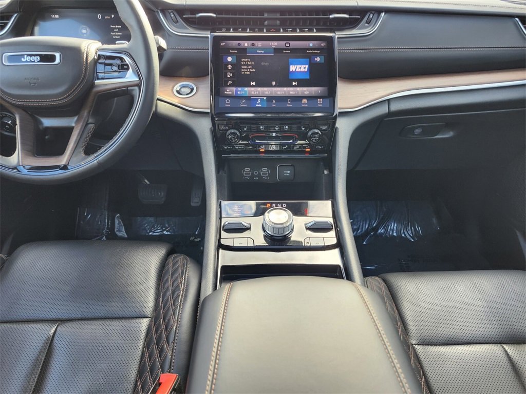 Used 2022 Jeep Grand Cherokee Summit image 11