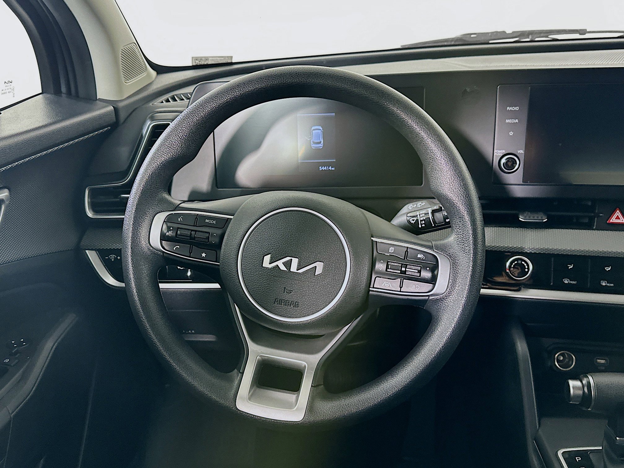 Used 2023 Kia Sportage LX image 17