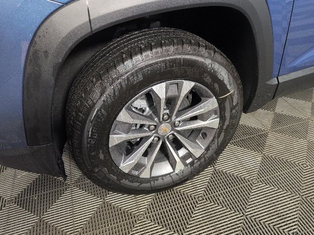 New 2026 Chevrolet Equinox LT w/ LPO, Floor Liner Package image 7