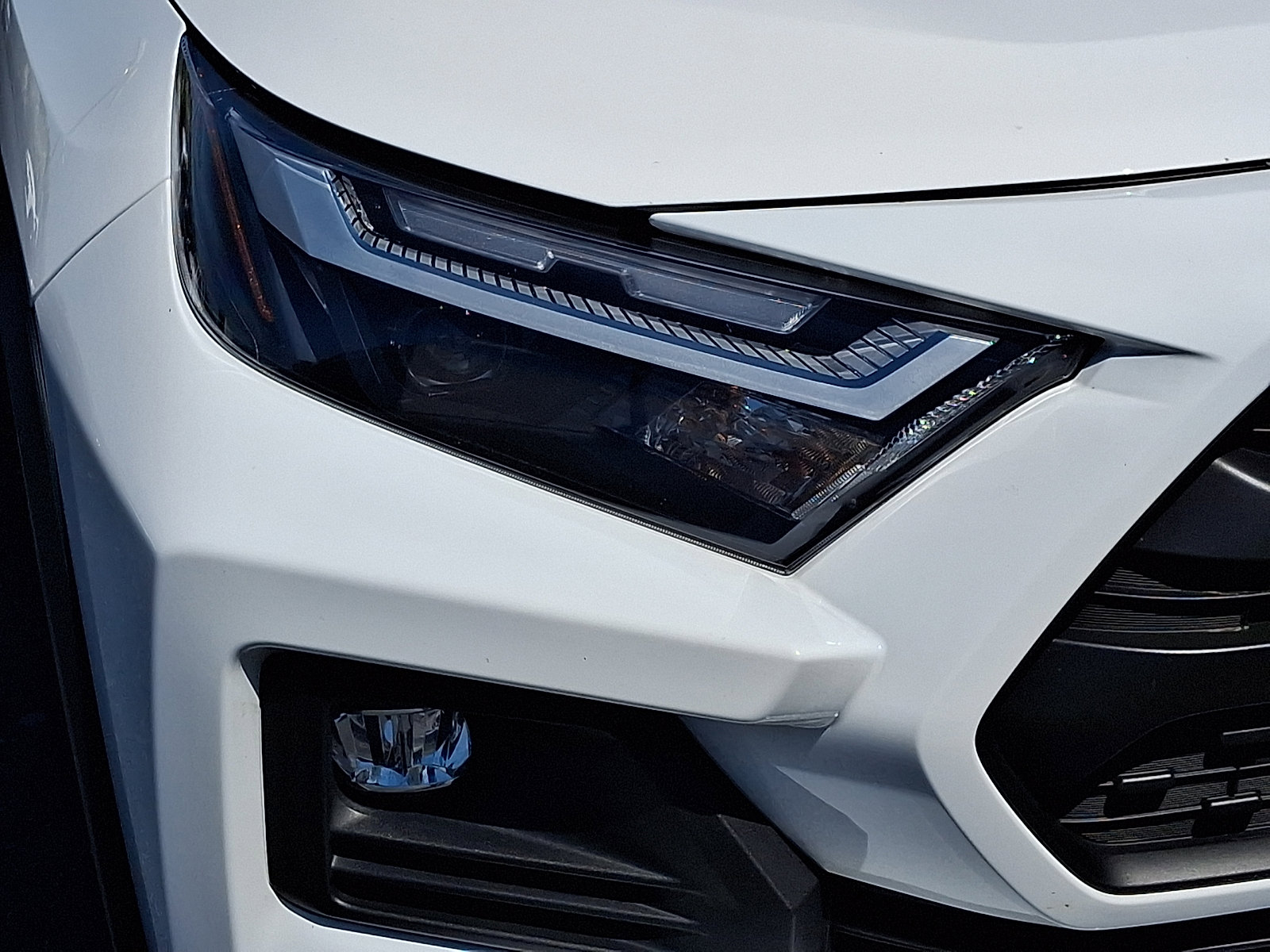 Used 2024 Toyota RAV4 Adventure image 9