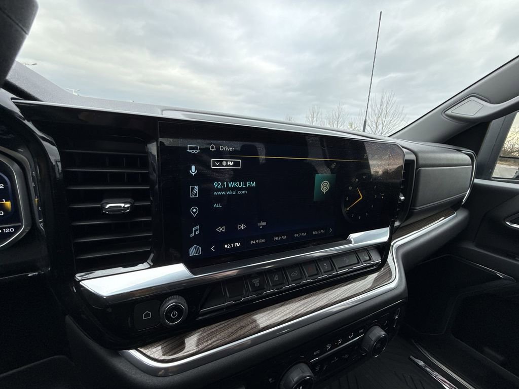 Certified 2024 Chevrolet Silverado 2500 LT image 19