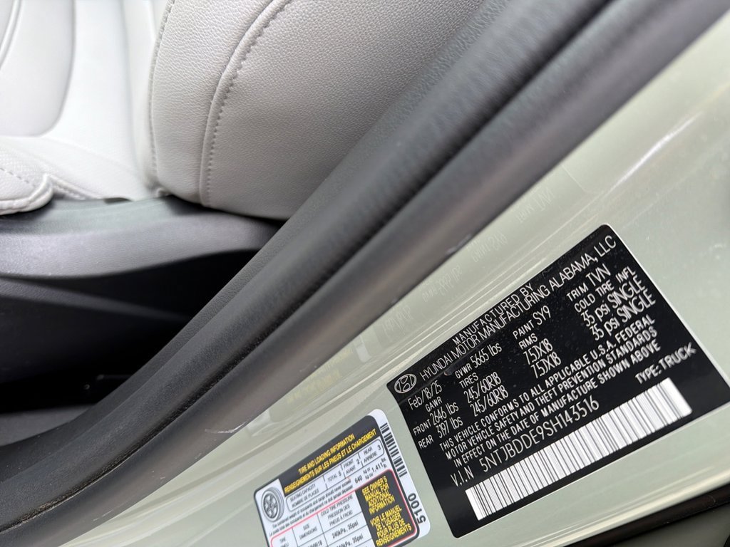 Certified 2025 Hyundai Santa Cruz SEL AWD/4WD image 30