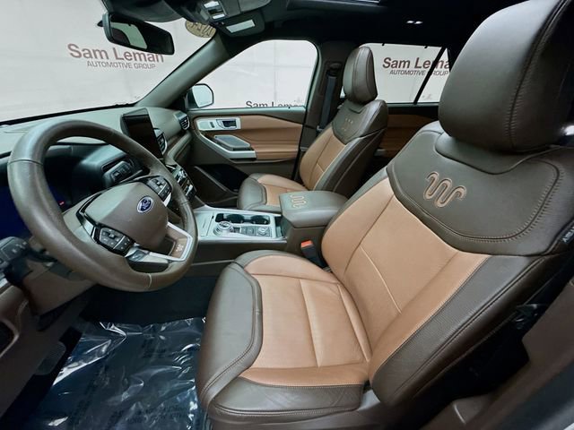 Used 2024 Ford Explorer King Ranch w/ Technology Package image 22