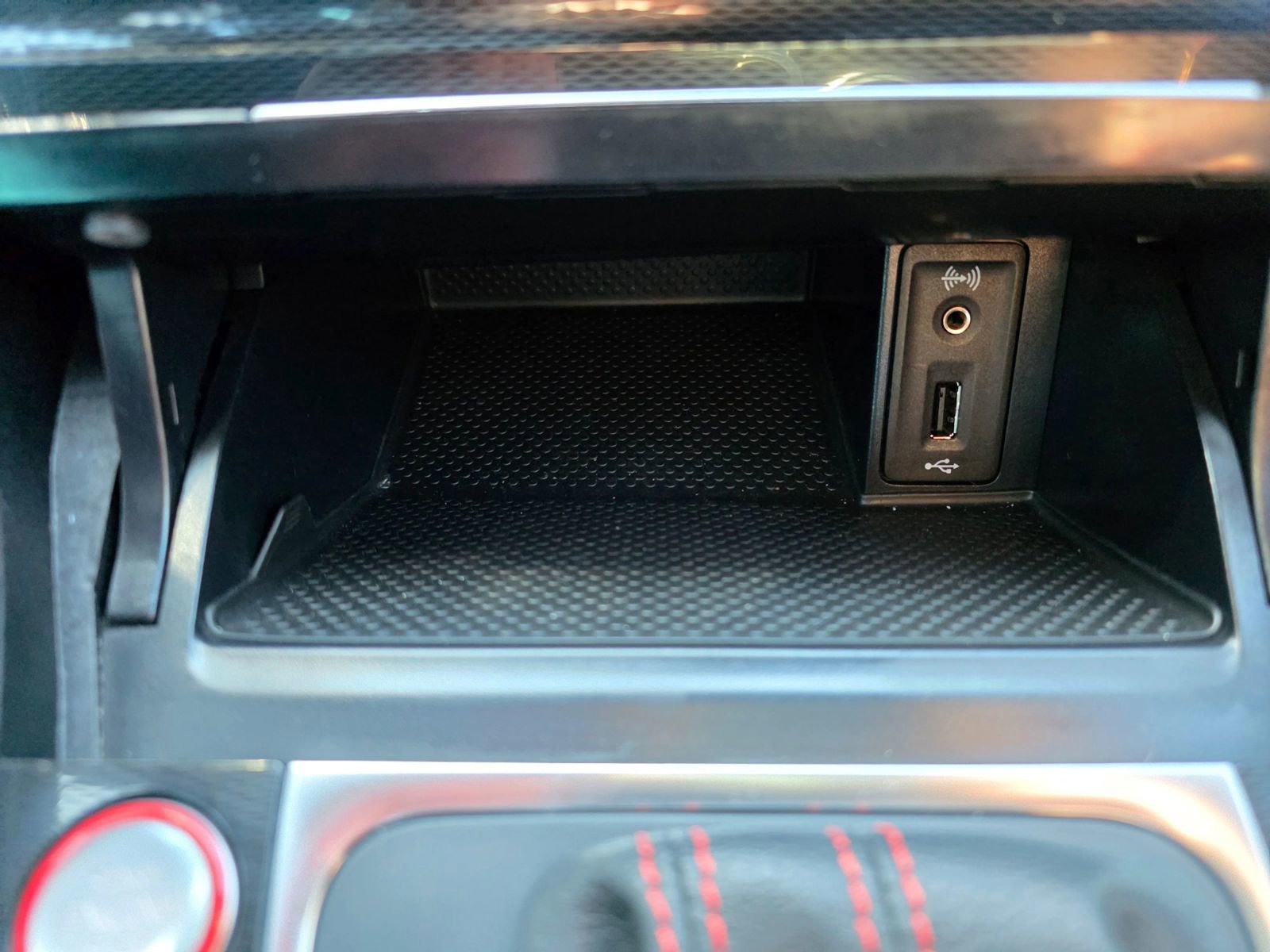 Used 2017 Volkswagen GTI S image 17