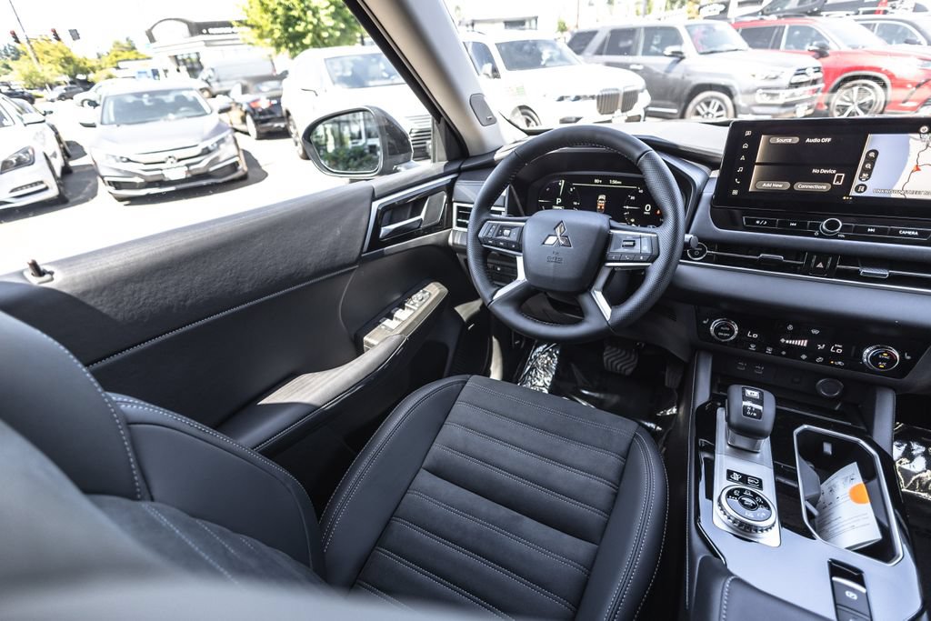 New 2026 Mitsubishi Outlander SE AWD/4WD image 18