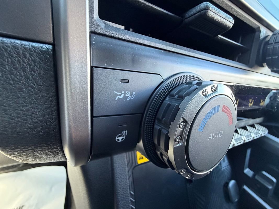 Used 2026 Toyota 4Runner TRD Off-Road Premium image 34