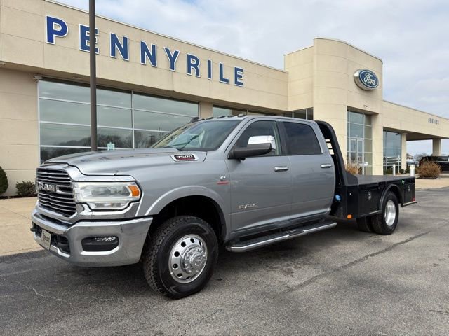 Used 2022 RAM 3500 Laramie image 9