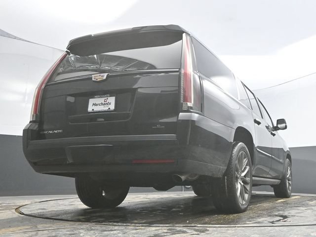 Used 2020 Cadillac Escalade ESV Platinum w/ Escalade Sport Edition AWD/4WD image 55