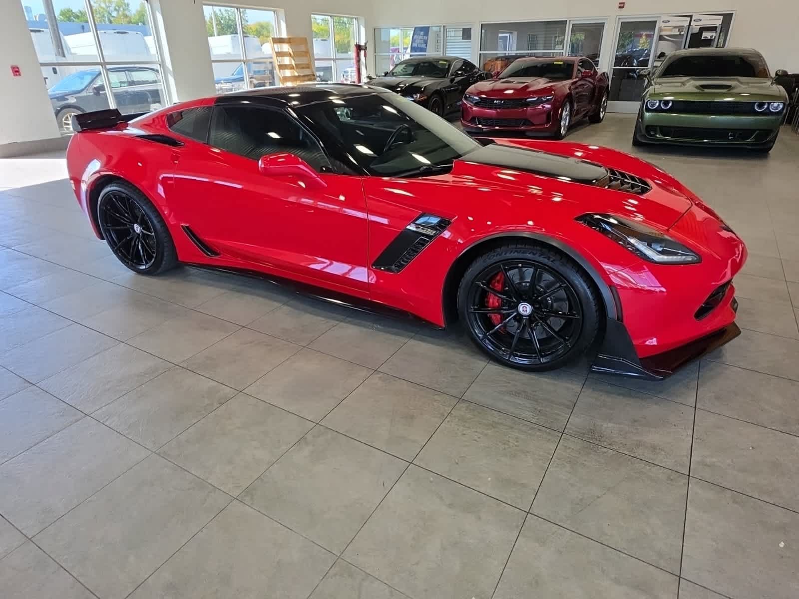 Used 2016 Chevrolet Corvette Z06 w/ 2LZ Preferred Equipment Group RWD image 4