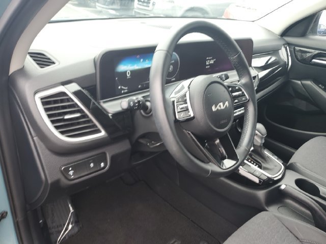 Used 2024 Kia Seltos S FWD image 18