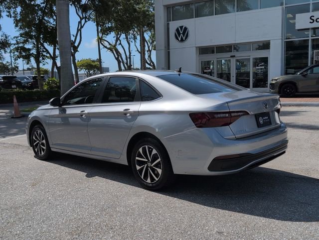 Certified 2022 Volkswagen Jetta S FWD image 5