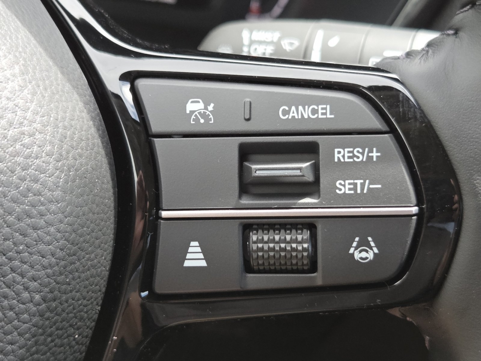 New 2026 Honda CR-V EX-L image 9