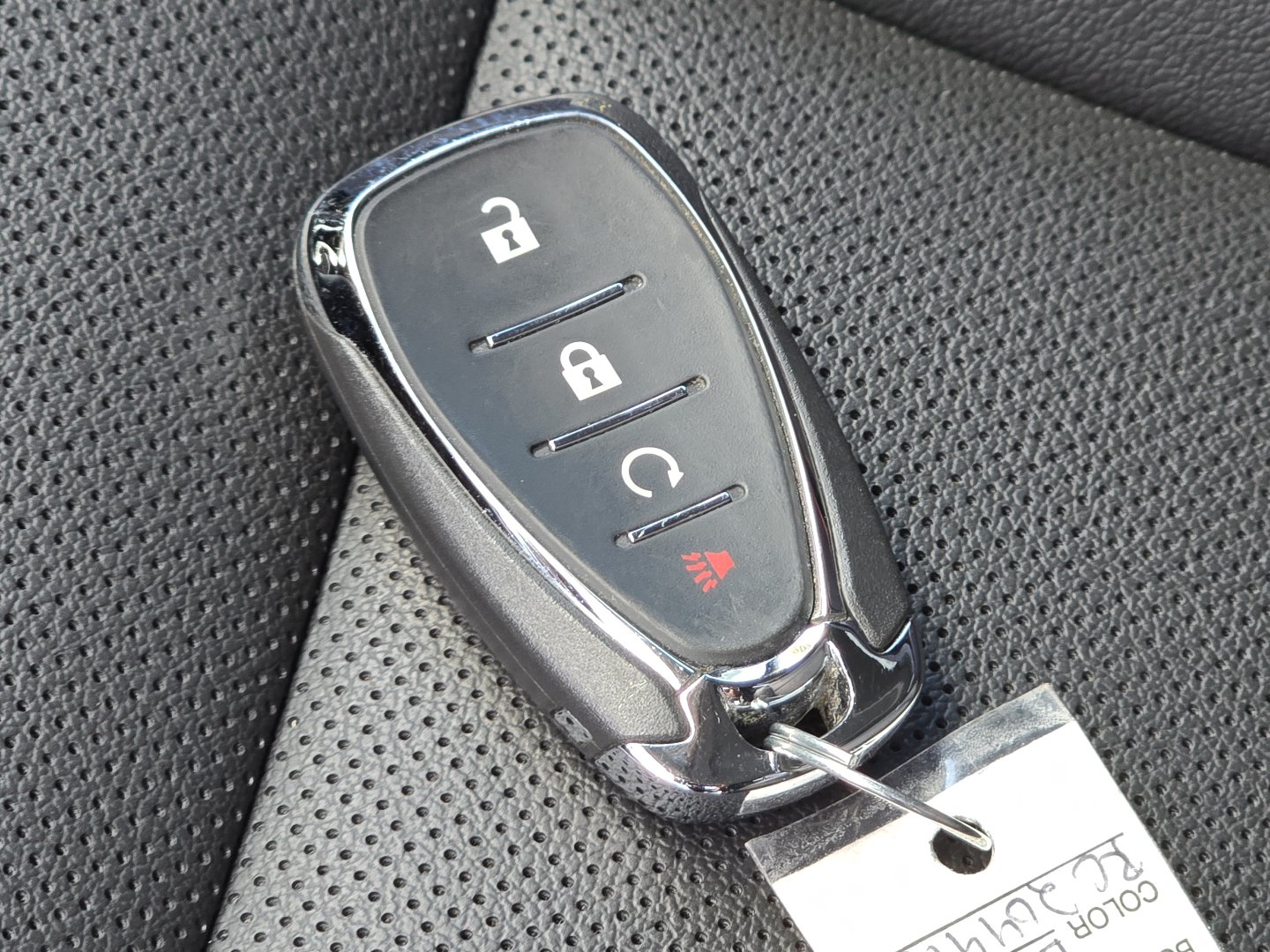 Used 2024 Chevrolet Trax ACTIV w/ Sunroof Package FWD image 36