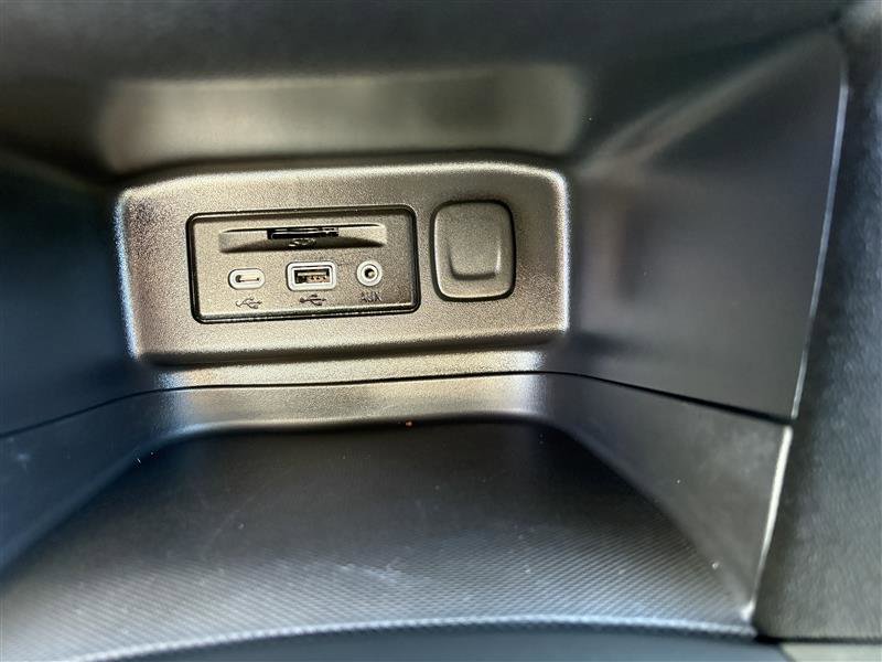 Used 2024 Chevrolet Equinox LT image 15