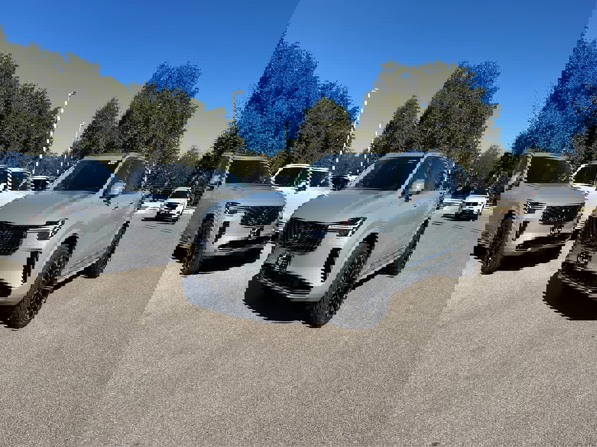 New 2026 Volvo XC90 B5 Core image 2