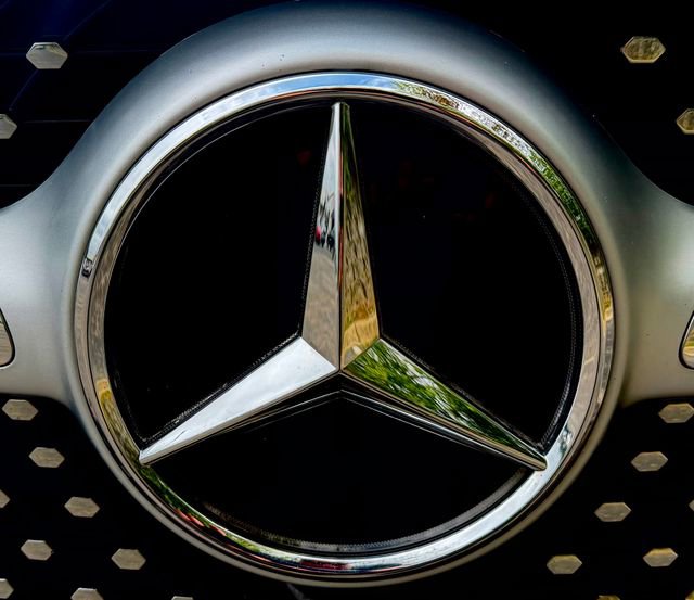 Used 2022 Mercedes-Benz GLB 250 4MATIC image 16