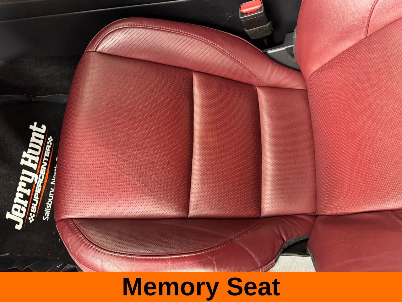 Used 2025 MAZDA CX-30 AWD 2.5 S w/ Preferred Package image 13