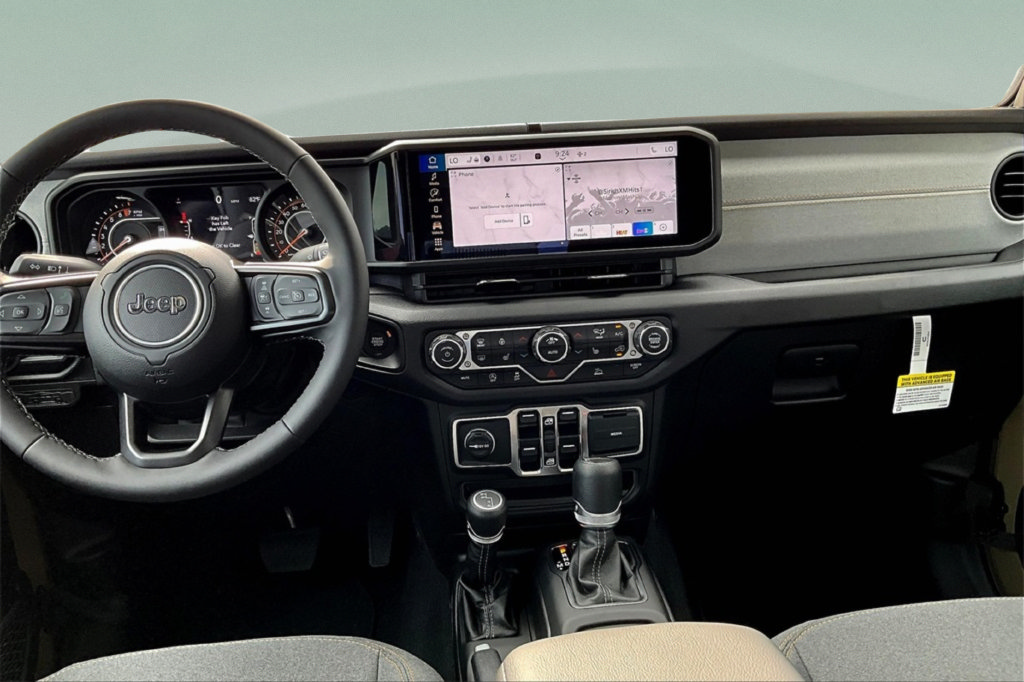 New 2025 Jeep Gladiator Sport AWD/4WD image 8