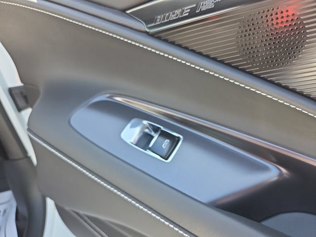 New 2027 Chevrolet Corvette Stingray Convertible w/ Stealth Interior Trim Package RWD image 28