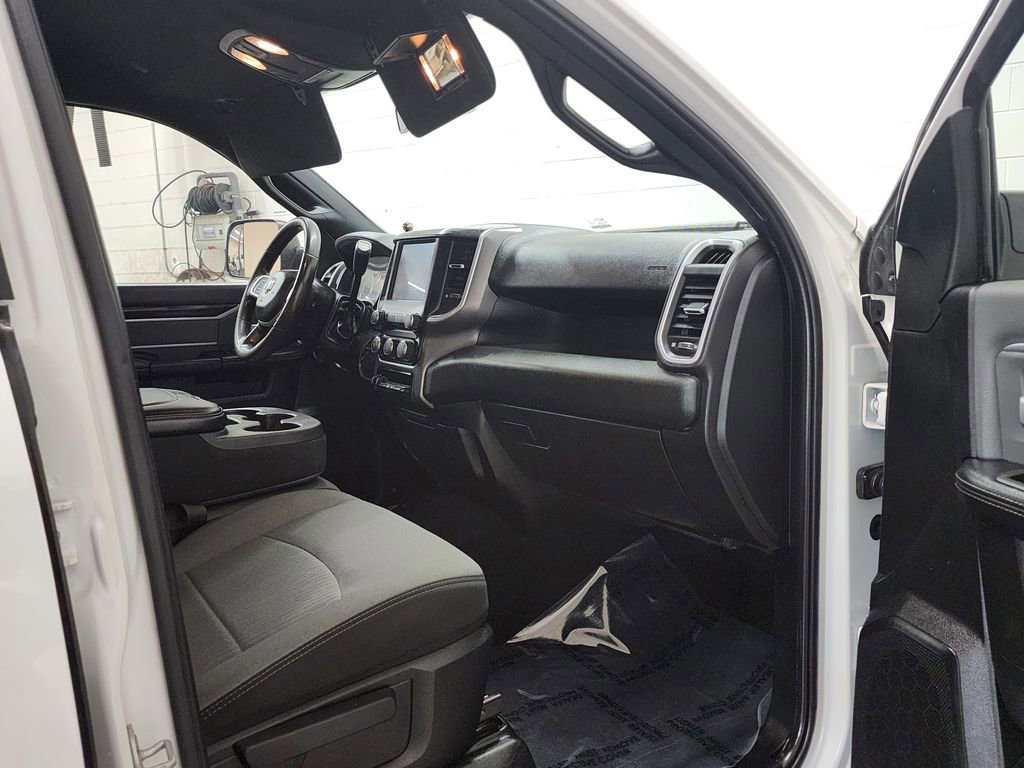 Used 2022 RAM 3500 Big Horn AWD/4WD image 30