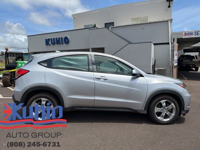 Used 2016 Honda HR-V LX image 8