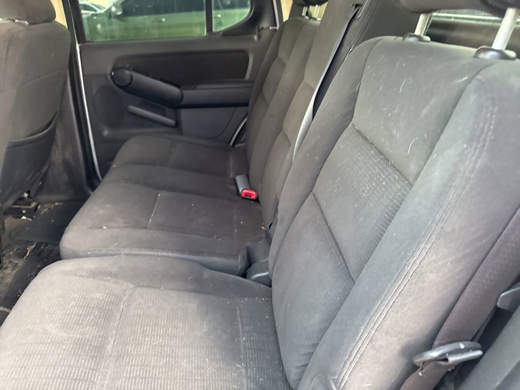 Used 2010 Ford Explorer Sport Trac XLT image 11