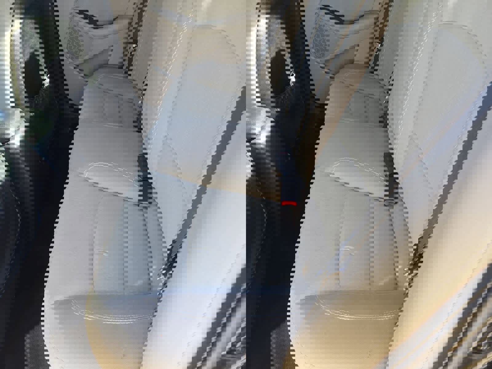 Used 2013 Kia Optima LX image 18