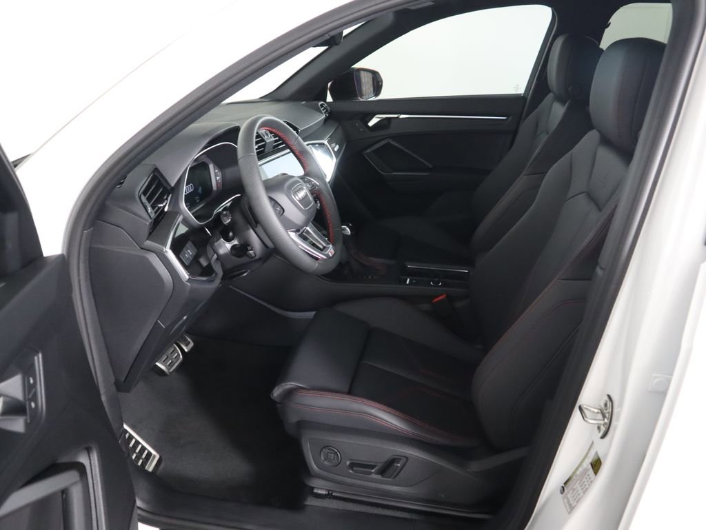 Used 2025 Audi Q3 2.0T Premium Plus w/ Premium Plus Package image 21