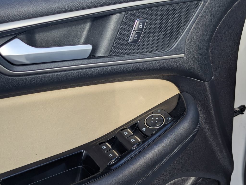 Used 2019 Ford Edge SEL w/ Equipment Group 201A AWD/4WD image 27