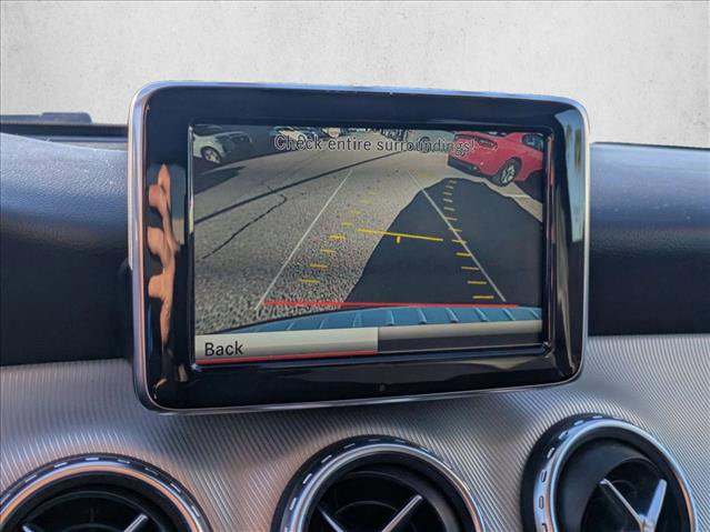 Used 2015 Mercedes-Benz GLA 250 image 13