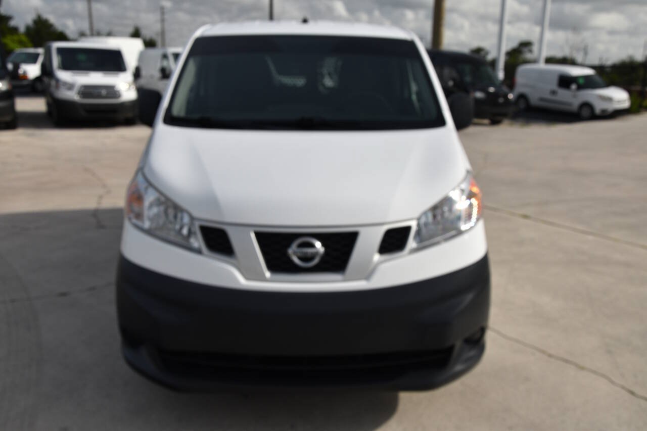 Used 2017 Nissan NV200 S w/ Back Door Glass Package FWD image 2