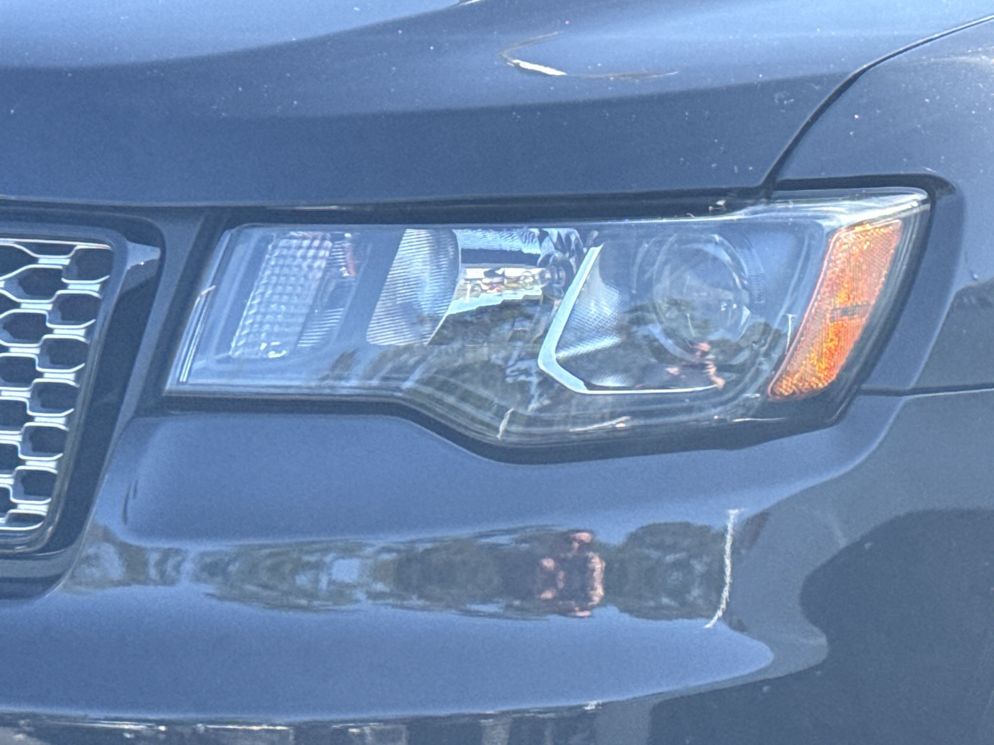 Used 2019 Jeep Grand Cherokee Altitude RWD image 6