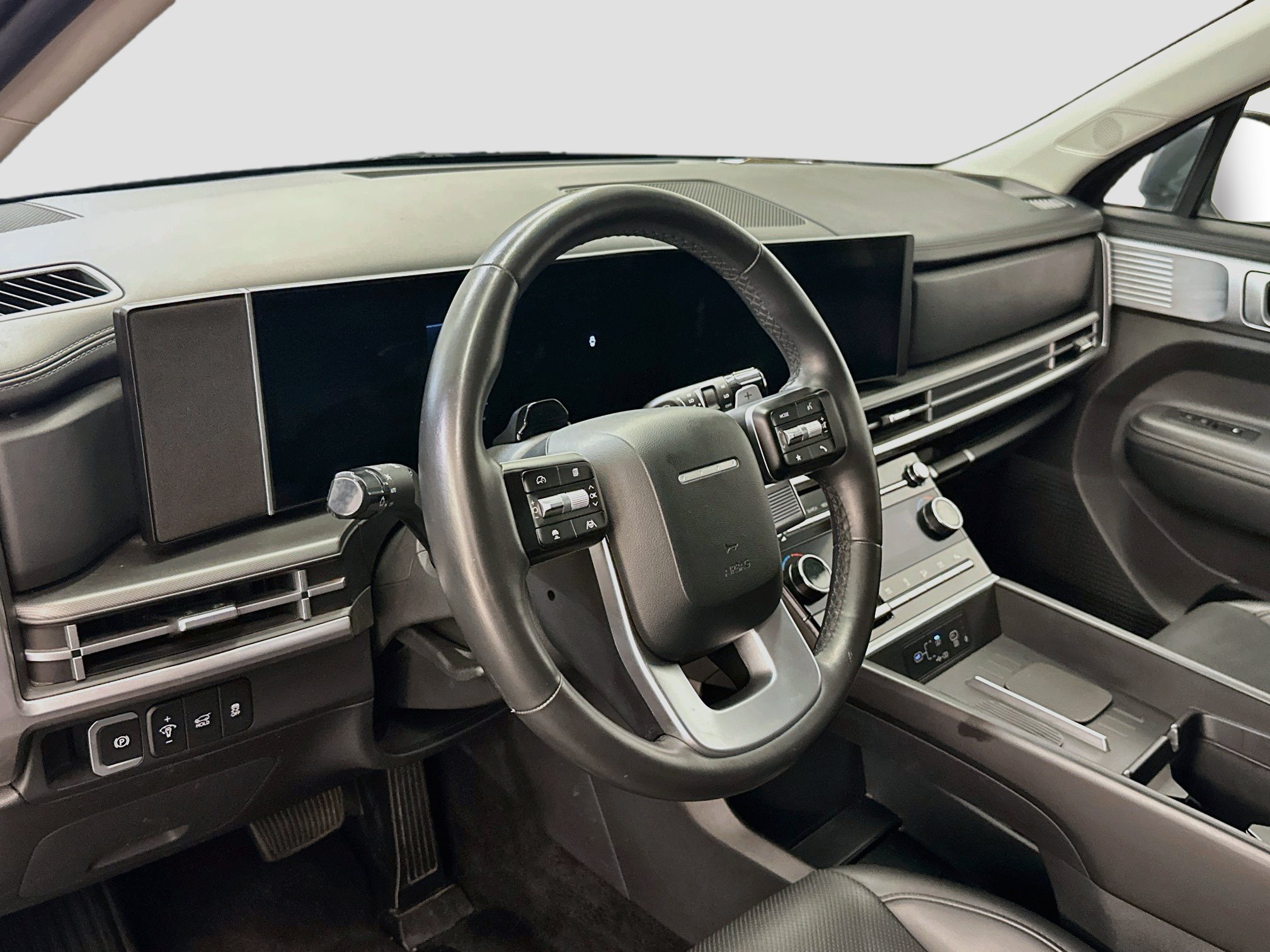 Used 2025 Hyundai Santa Fe SEL AWD/4WD image 18