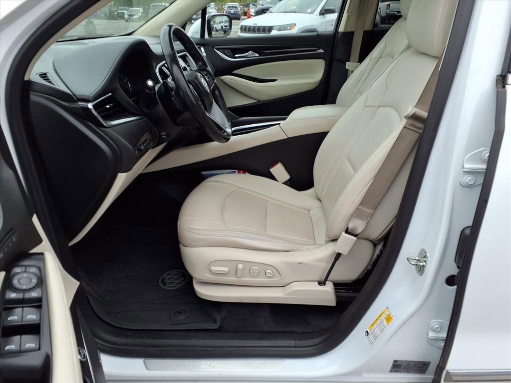 Used 2023 Buick Enclave Premium w/ Experience Buick Package image 24