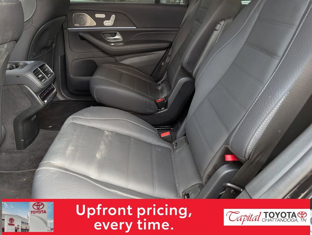 Used 2026 Mercedes-Benz GLS 580 4MATIC image 13