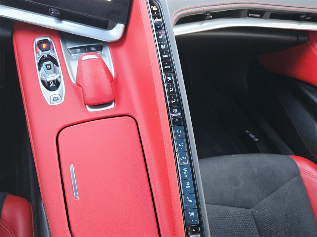 Used 2024 Chevrolet Corvette Stingray Preferred Cpe w/ Z51 Performance Package image 30