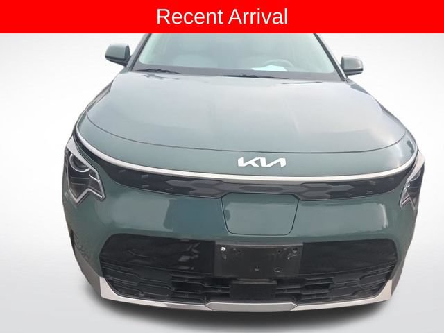 Used 2023 Kia Niro Wind w/ Wind Preserve Package FWD image 5