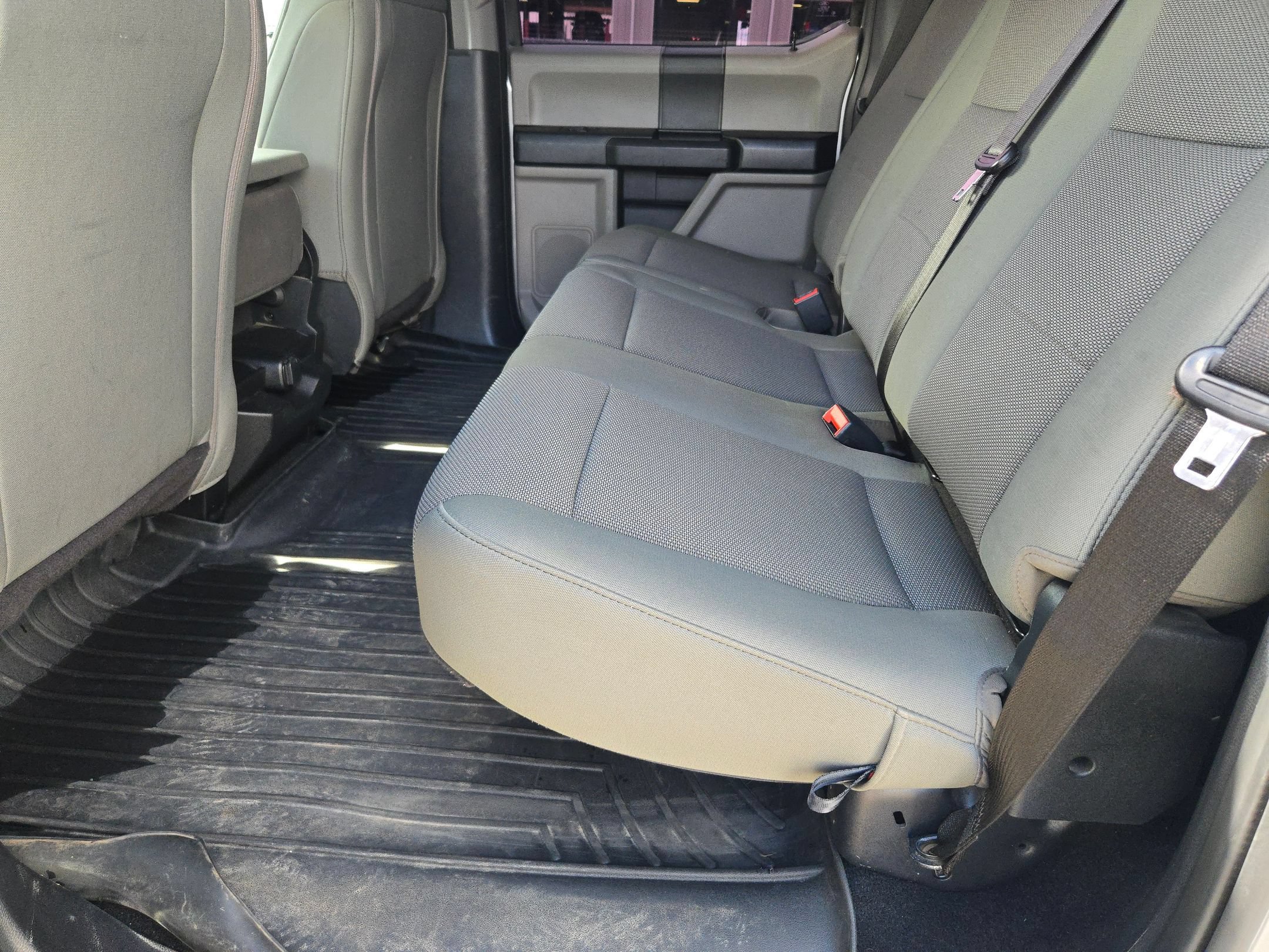 Used 2020 Ford F250 XL w/ STX Appearance Package AWD/4WD image 14