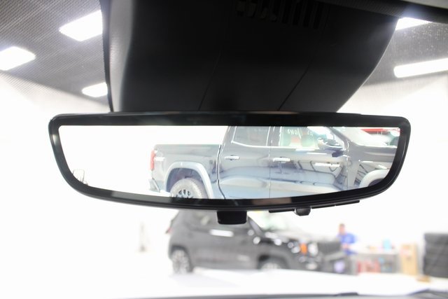 New 2026 GMC Yukon XL AT4 Ultimate image 3