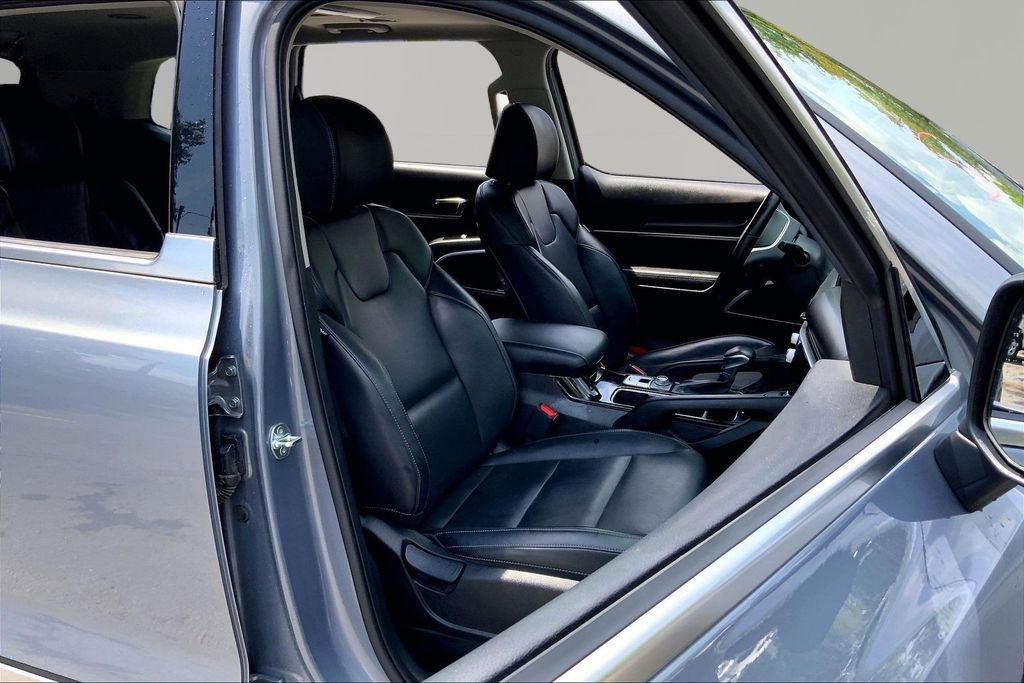 Used 2025 Kia Telluride S AWD/4WD image 21