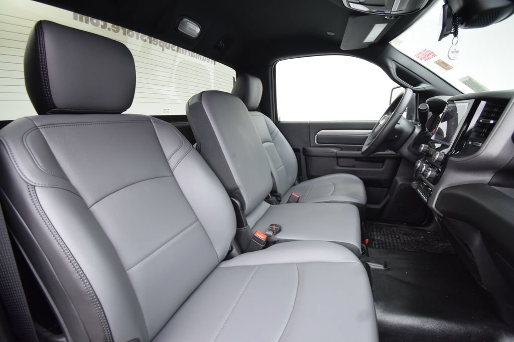 New 2026 RAM 3500 Tradesman AWD/4WD image 19