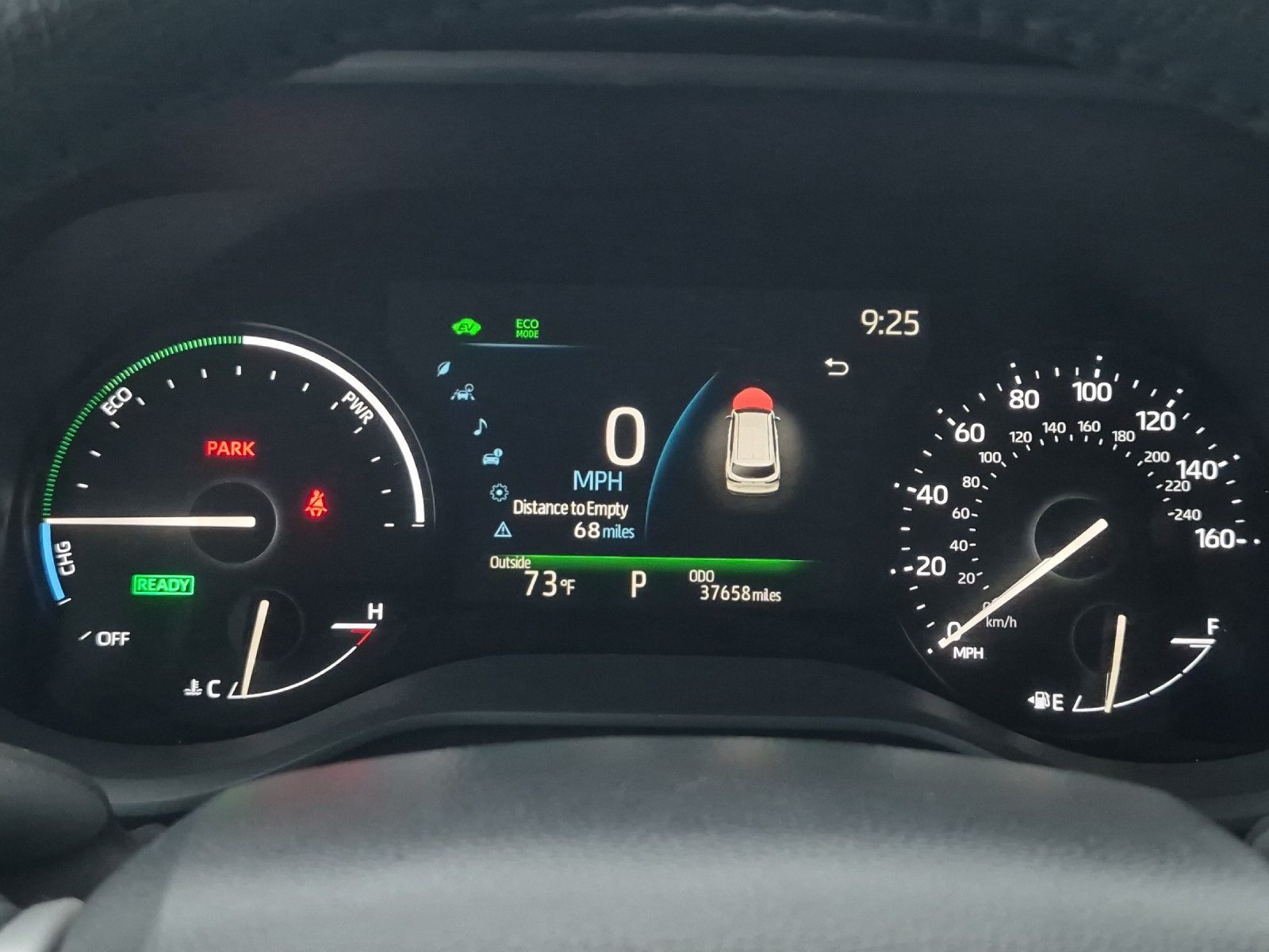 Used 2025 Toyota Sienna XLE FWD image 24