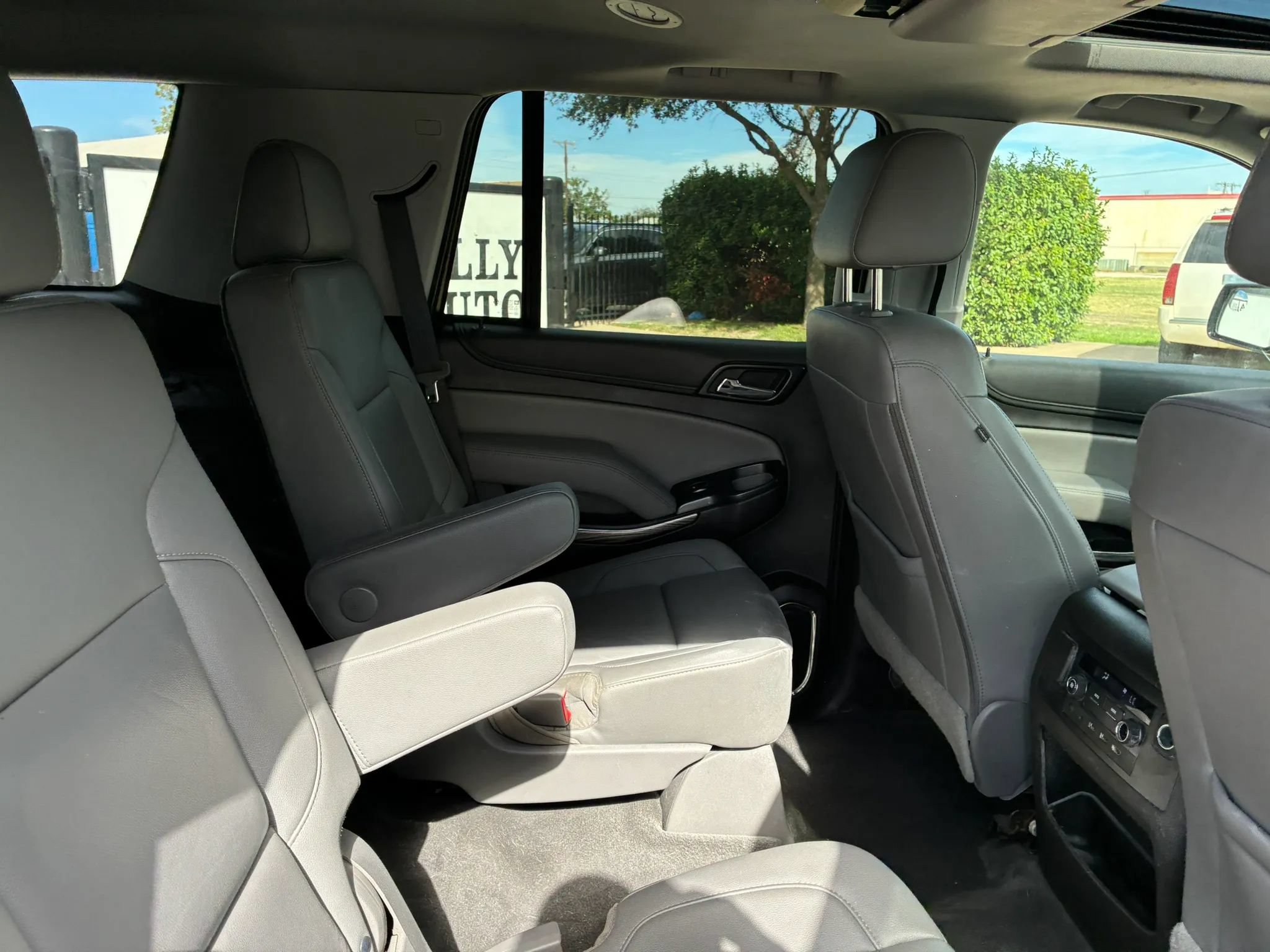 Used 2019 Chevrolet Tahoe LT RWD image 20