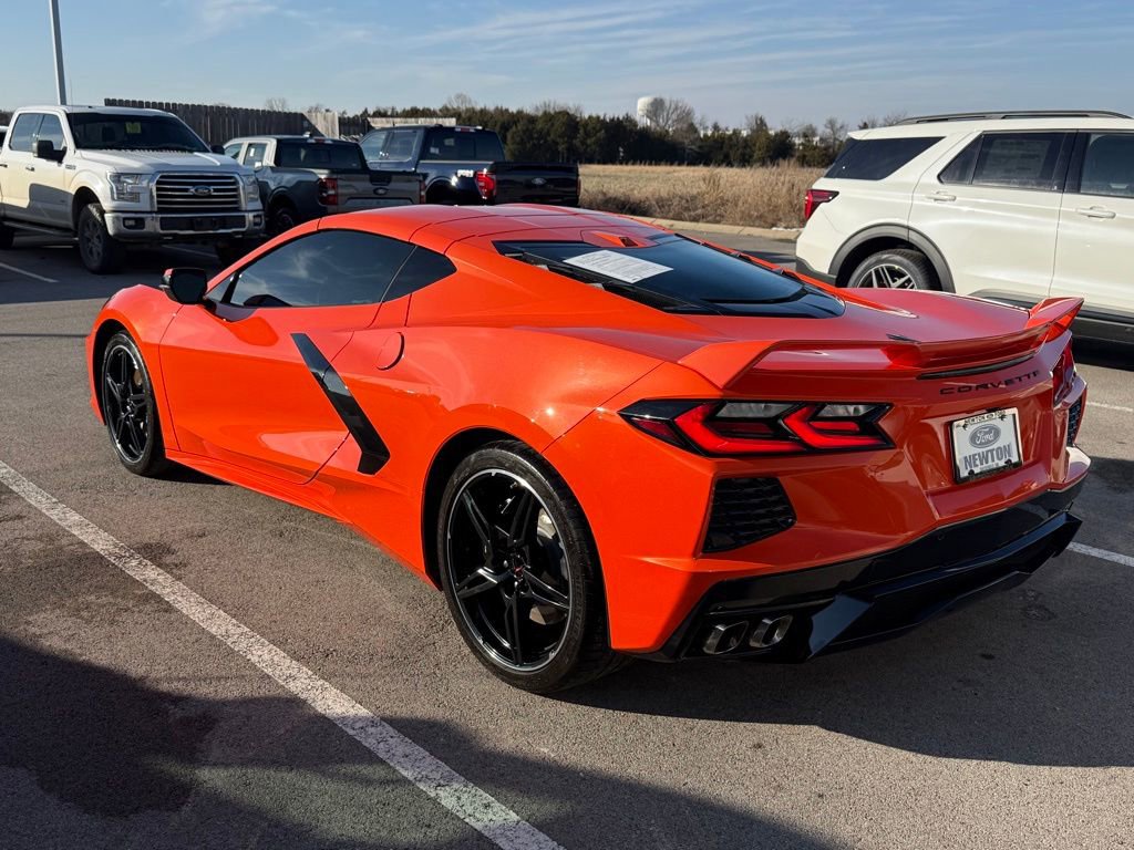 Used 2020 Chevrolet Corvette Stingray Premium Cpe w/ 3LT Preferred Equipment Group image 37