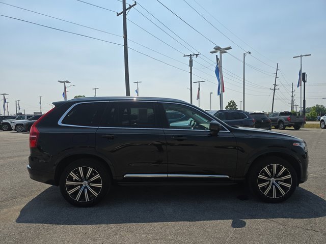 Used 2023 Volvo XC90 B6 Plus image 4