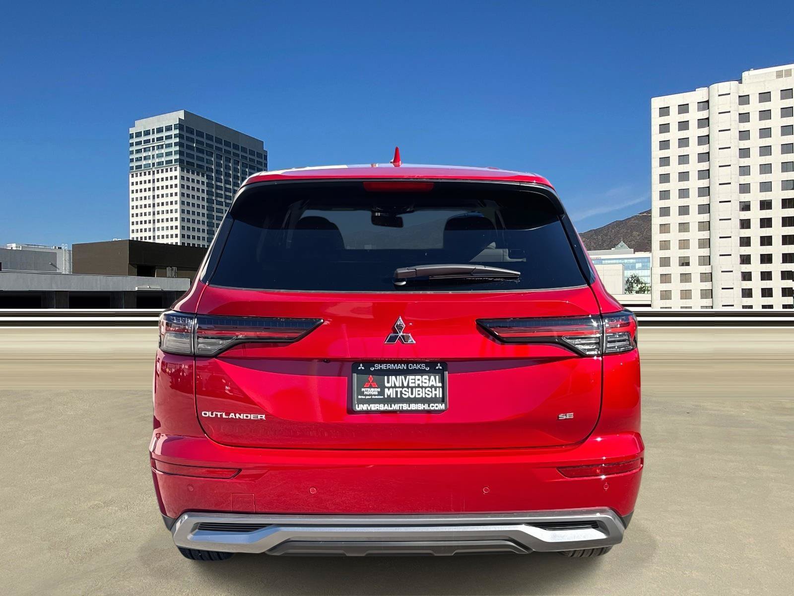 New 2026 Mitsubishi Outlander SE FWD image 4
