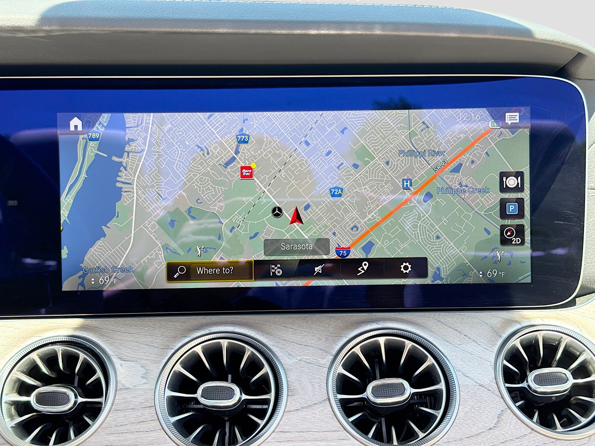 Used 2023 Mercedes-Benz E 450 4MATIC Cabriolet image 33