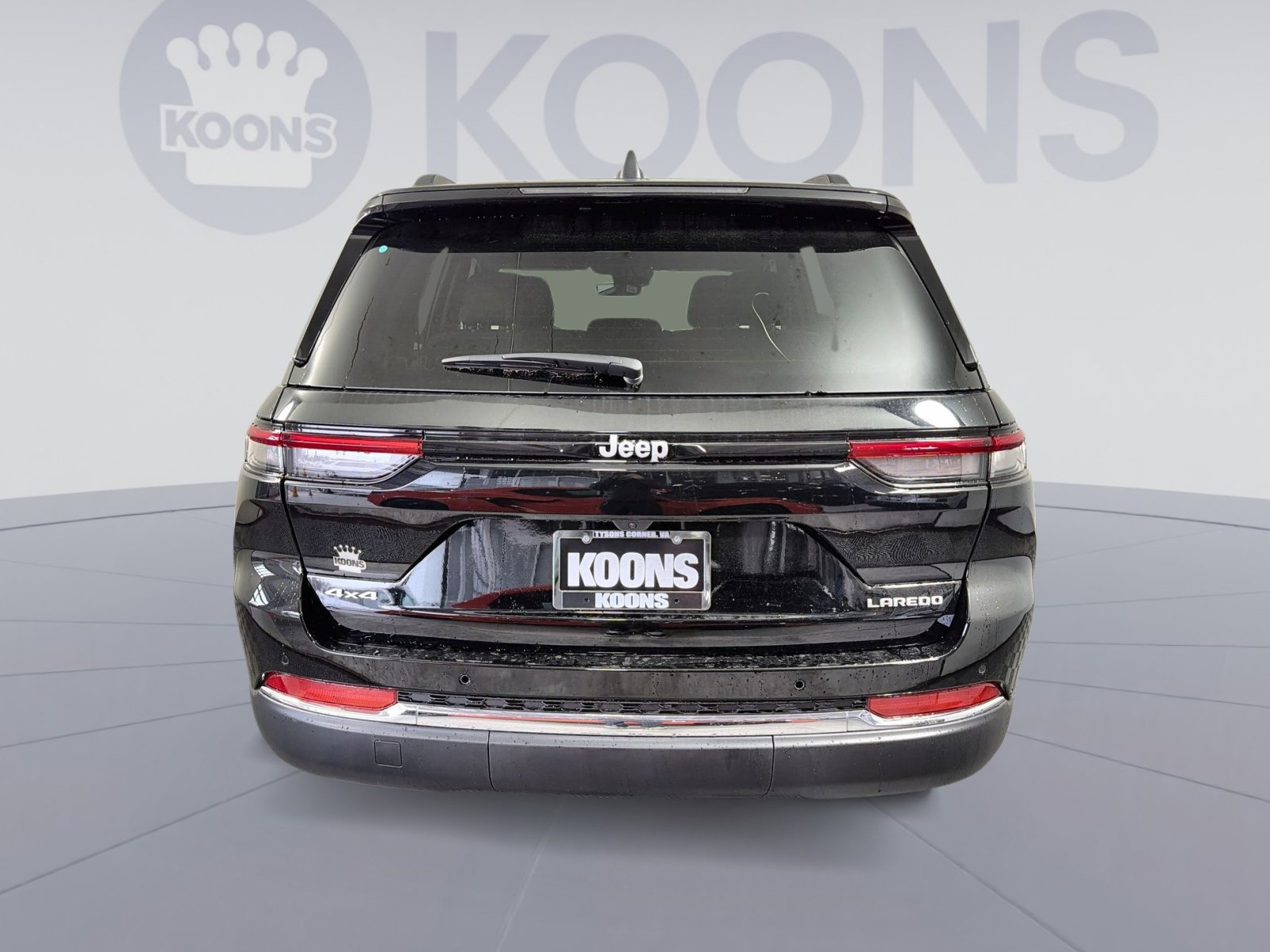 New 2025 Jeep Grand Cherokee Laredo X w/ Luxury Tech Group I image 5