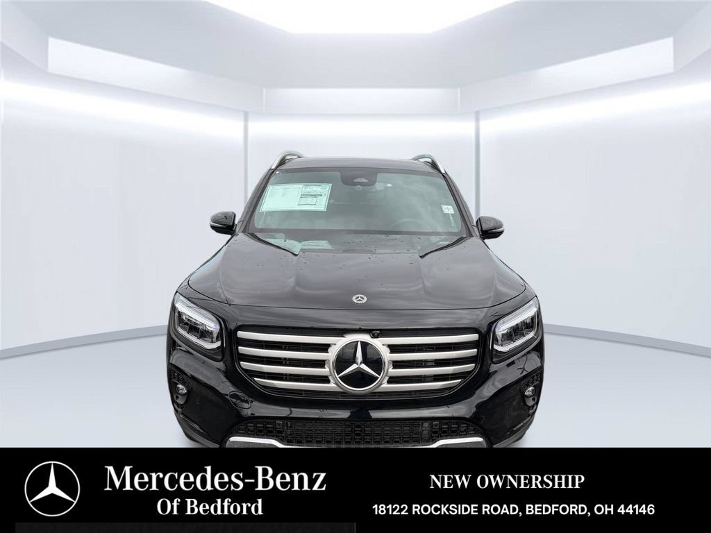 New 2026 Mercedes-Benz GLB 250 4MATIC image 2